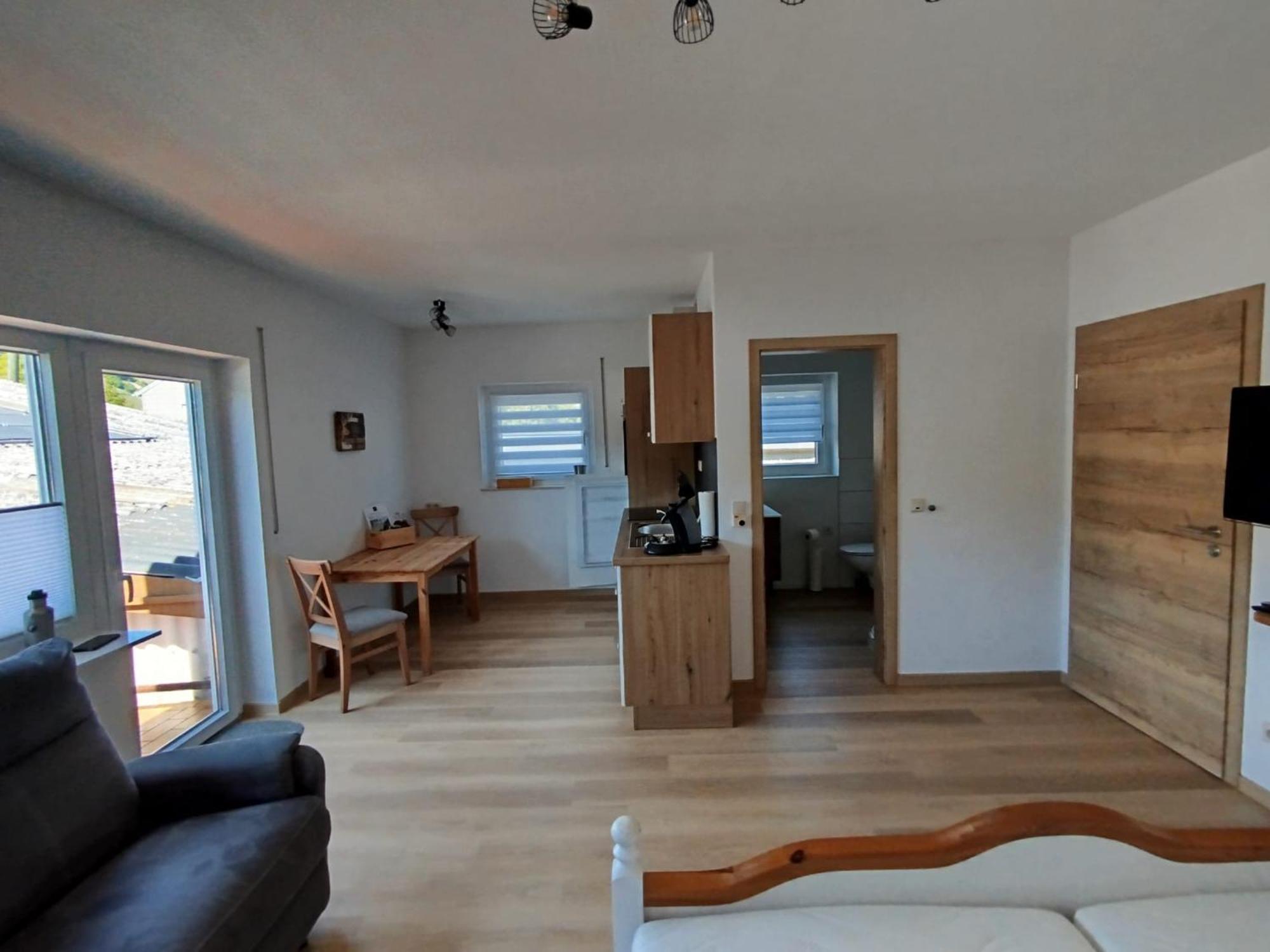 Appartamento Moselferienweingut Schaefer Wintrich Esterno foto